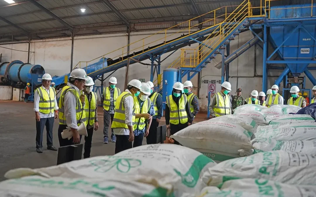 Kunjungan Kerja Badan Akuntabilitas Keuangan Negara Dewan Perwakilan Rakyat Republik Indonesia ke Pabrik PT Saraswanti Anugerah Makmur Tbk di Mojokerto.